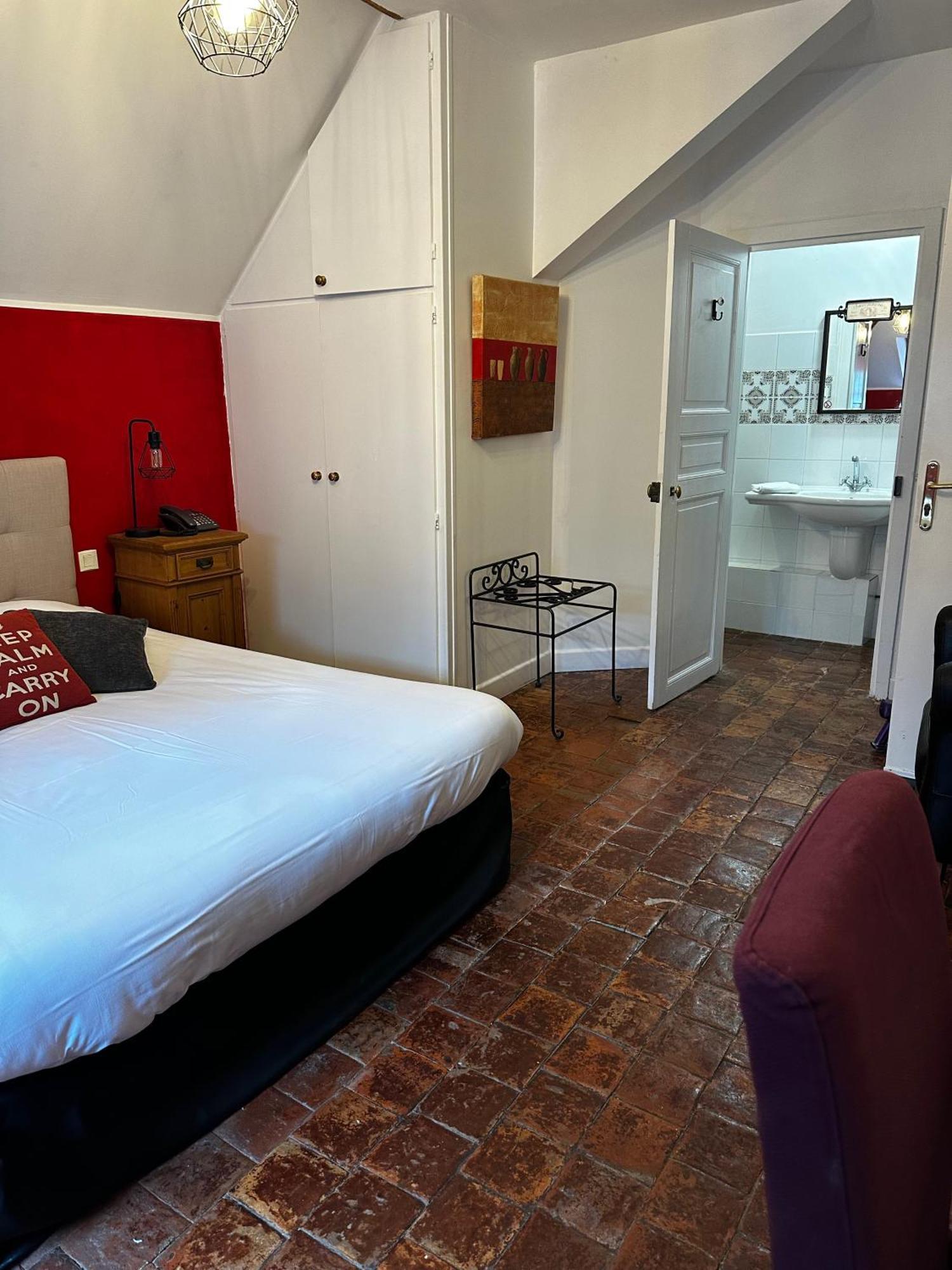 סן-פרז'ו Hotel Les Grands Chenes מראה חיצוני תמונה